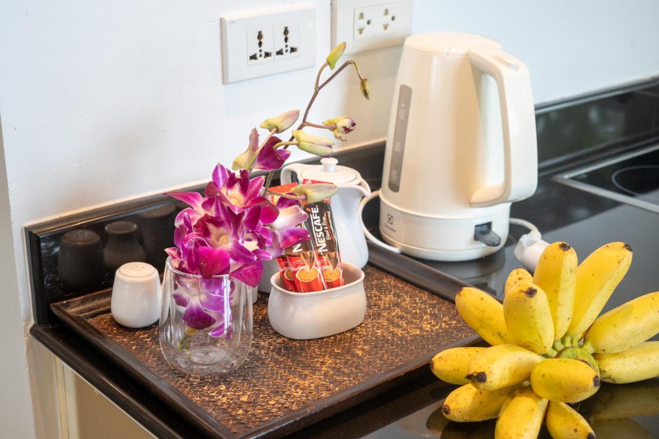 Karon Sea View Beach Apartment Екстериор снимка